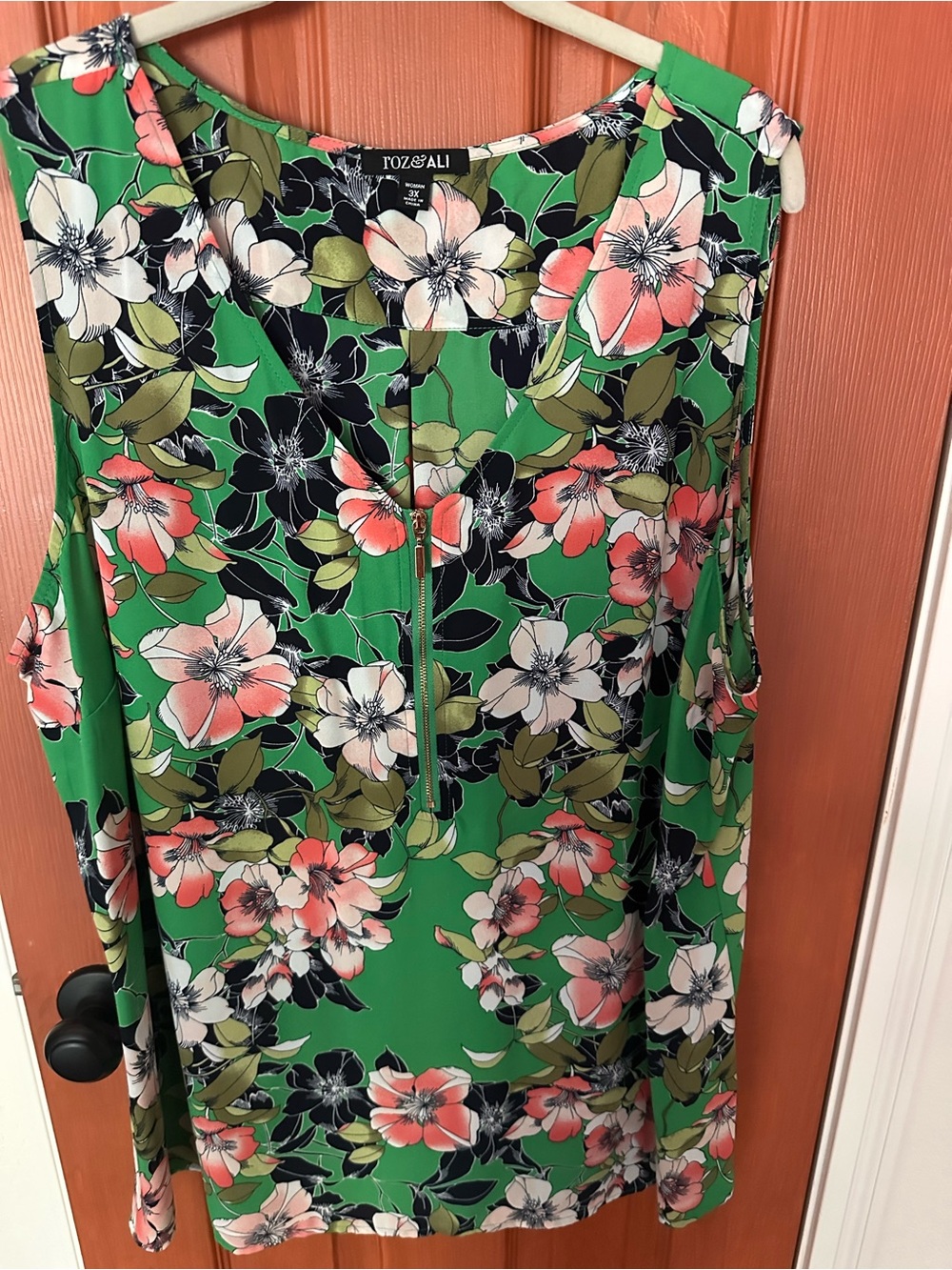 Roz & Ali Green Floral Cold-Shoulder Tunic with Front Zip